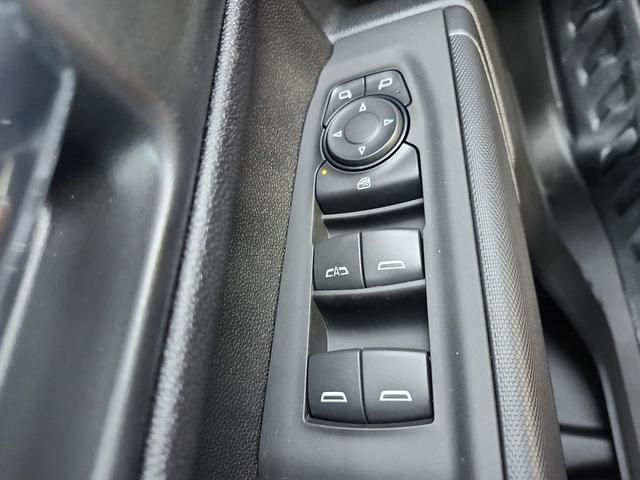 Photo of 2025 Summit White GMC Sierra 2500