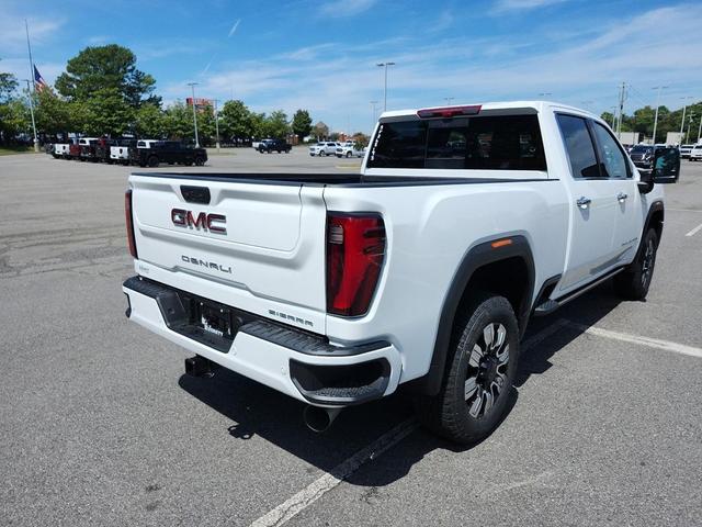 Photo of 2025 Summit White GMC Sierra 2500