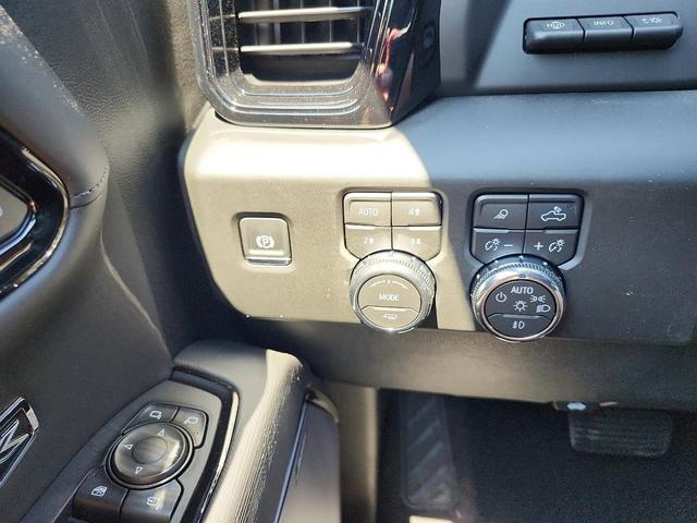 Photo of 2026 Summit White GMC Sierra 1500