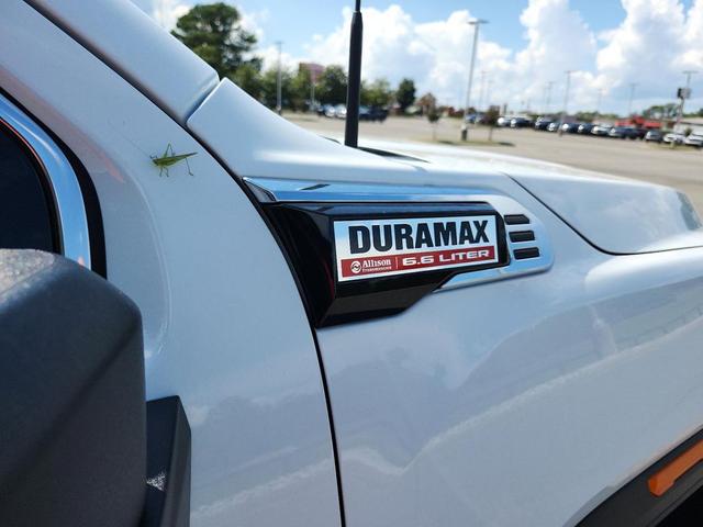 Photo of 2025 Summit White GMC Sierra 3500