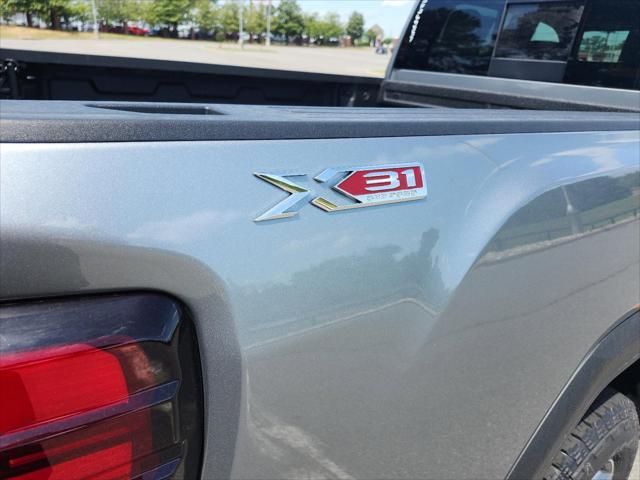Photo of 2025 Sterling Metallic GMC Sierra 2500