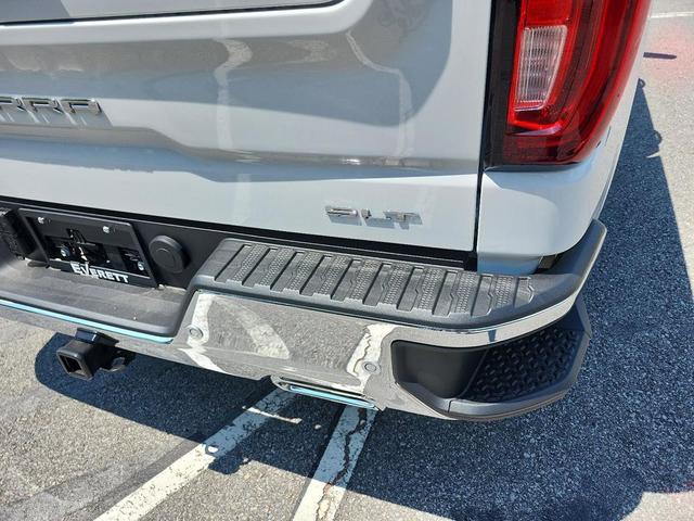Photo of 2026 Summit White GMC Sierra 1500