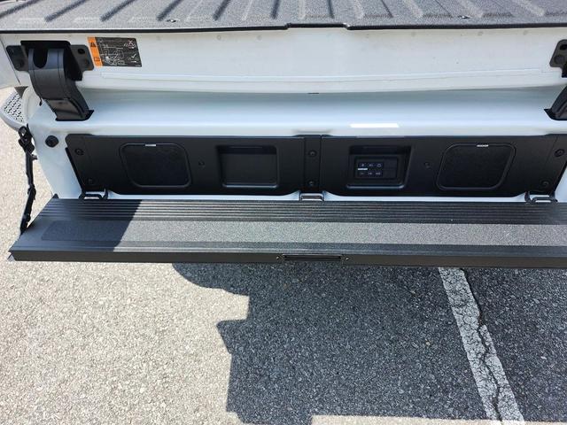Photo of 2025 Summit White GMC Sierra 3500