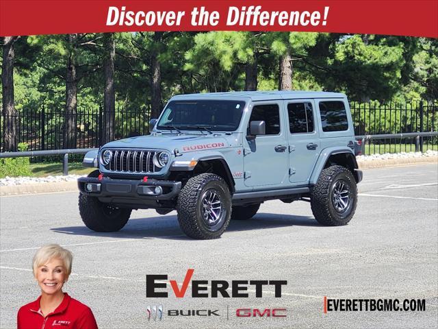 Photo of 2025 Anvil Clearcoat Jeep Wrangler