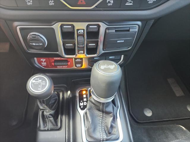 Photo of 2025 Anvil Clearcoat Jeep Wrangler