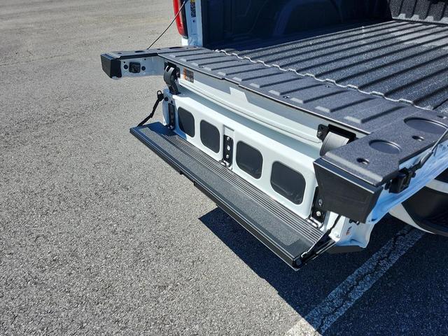 Photo of 2026 Summit White GMC Sierra 1500