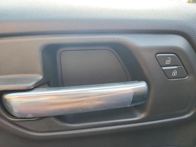 Photo of 2026 Summit White GMC Sierra 1500