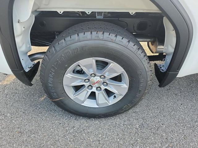 Photo of 2026 Summit White GMC Sierra 1500