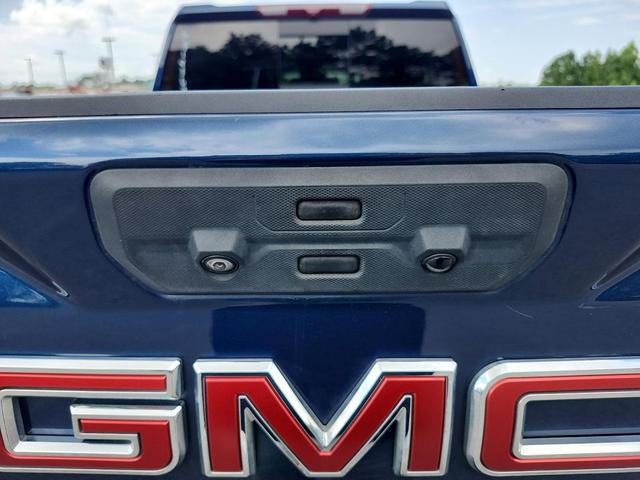 Photo of 2022 Pacific Blue Metallic GMC Sierra 2500