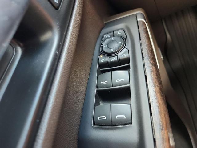 Photo of 2022 Pacific Blue Metallic GMC Sierra 2500