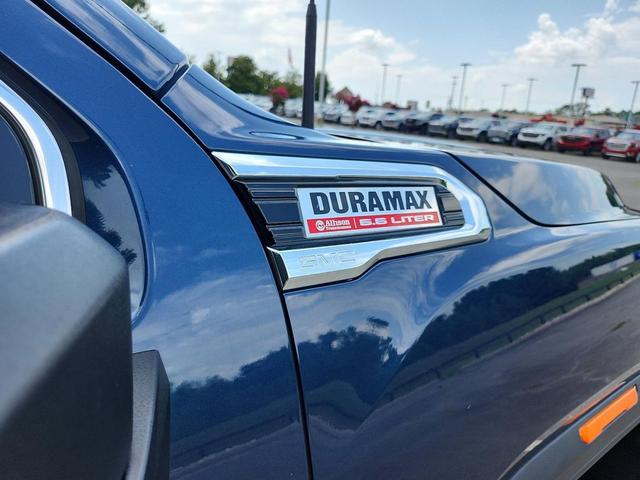 Photo of 2022 Pacific Blue Metallic GMC Sierra 2500