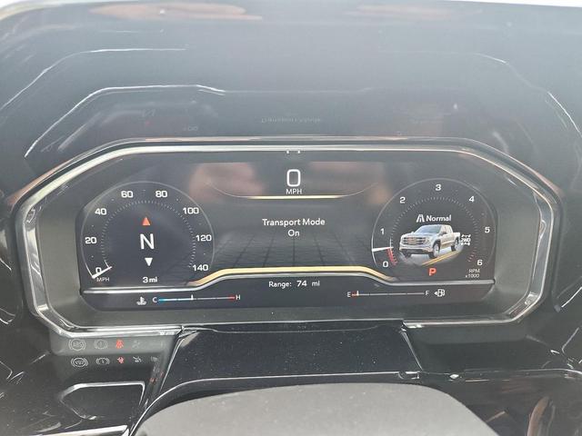 Photo of 2025 Summit White GMC Sierra 1500