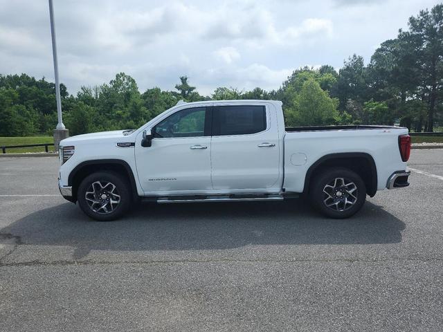Photo of 2025 Summit White GMC Sierra 1500