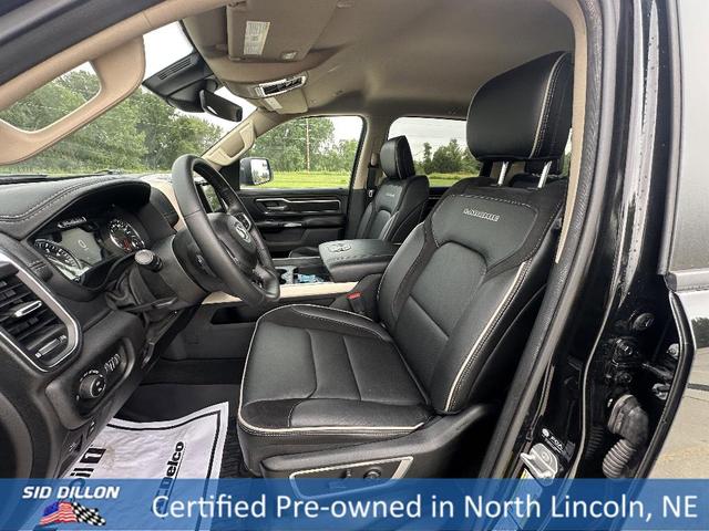 Photo of 2021 Black RAM 1500