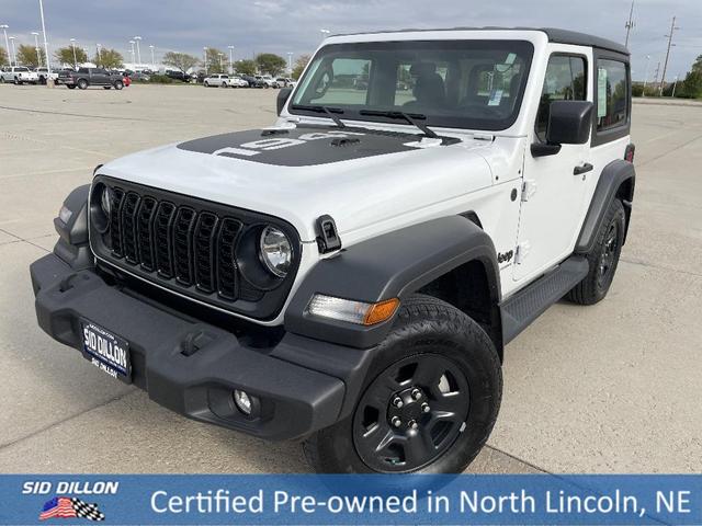Photo of 2025 White Jeep Wrangler