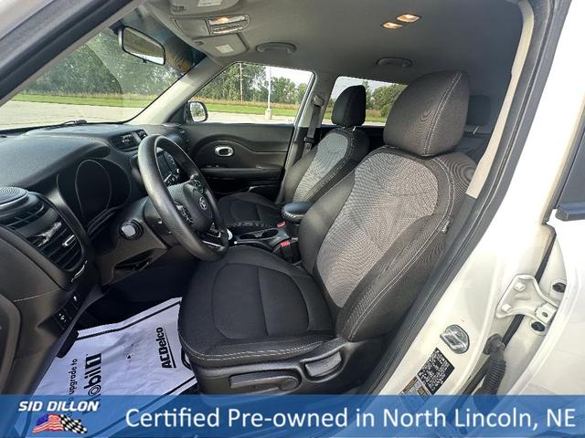 Photo of 2019 White Kia Soul