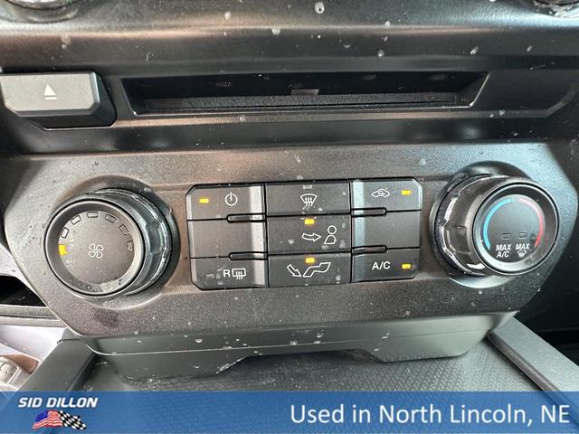 Photo of 2015 White Ford F-150