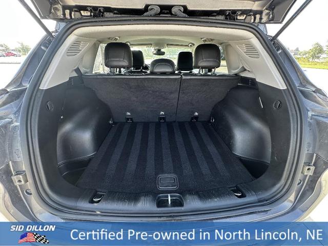Photo of 2022 Gray Jeep Compass