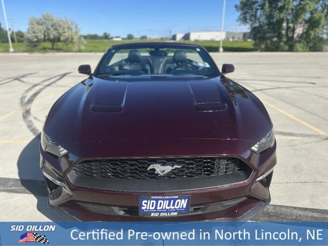 Photo of 2018 Red Ford Mustang