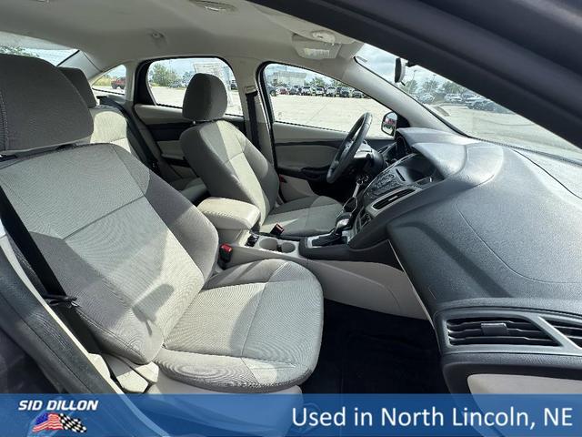 Photo of 2013 Gray Ford Focus