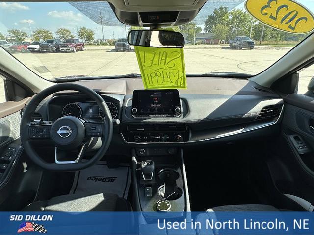 Photo of 2023 Gun Metallic Nissan Rogue
