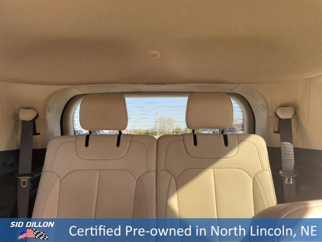 Photo of 2022 Black Jeep Grand Cherokee L