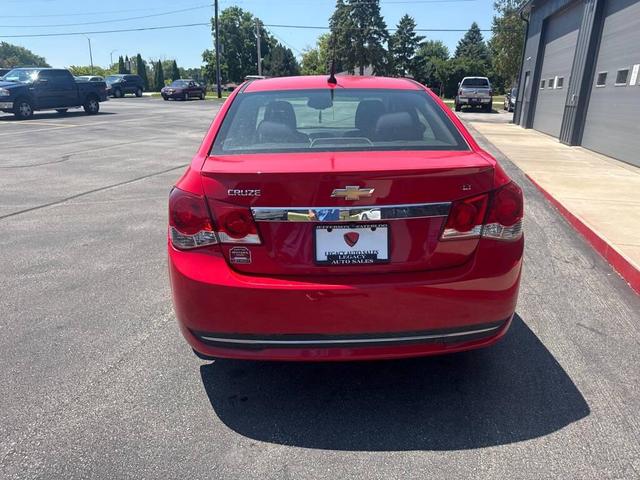 Photo of 2014 Red Hot Chevrolet Cruze