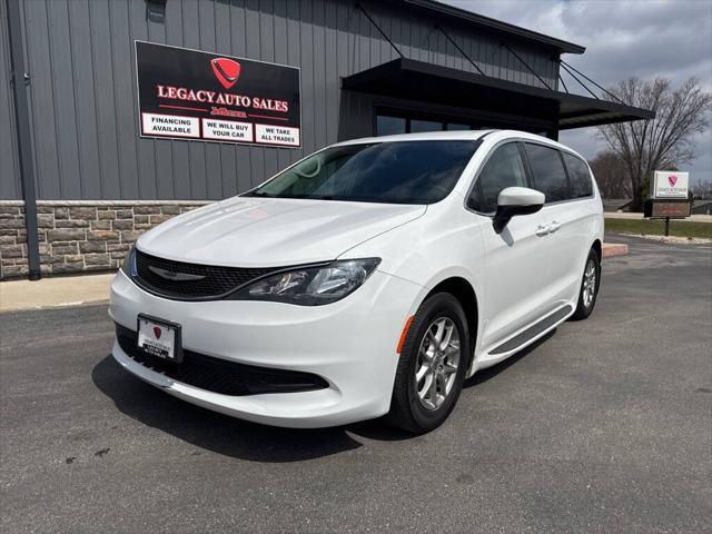 2021 Chrysler Voyager
