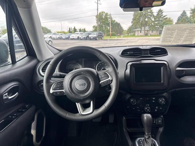 Photo of 2021 Granite Crystal Metallic Clearcoat Jeep Renegade