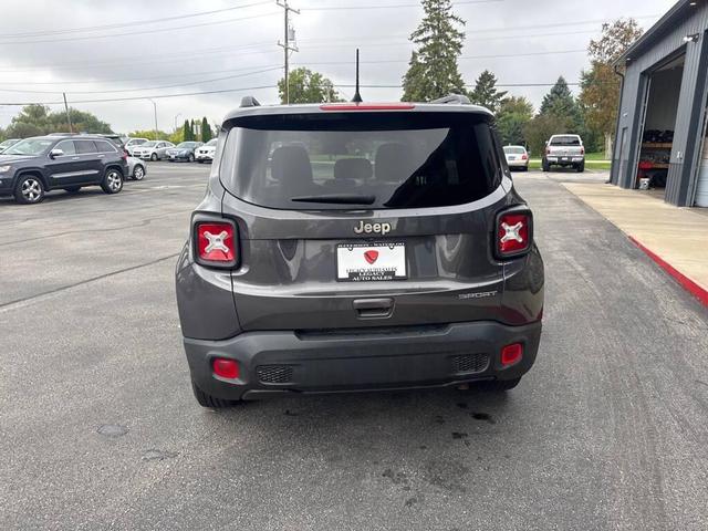 Photo of 2021 Granite Crystal Metallic Clearcoat Jeep Renegade