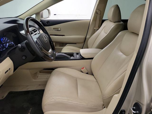 Photo of 2015 Gold Lexus RX 350
