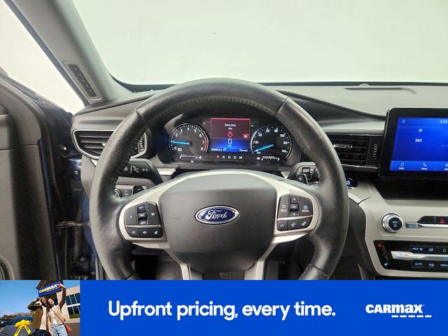 Photo of 2020 Blue Ford Explorer