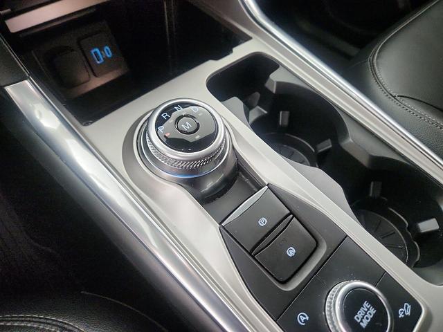 Photo of 2020 Blue Ford Explorer