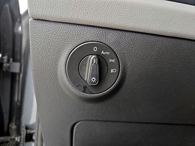 Photo of 2023 Gray Volkswagen Taos