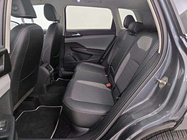 Photo of 2023 Gray Volkswagen Taos
