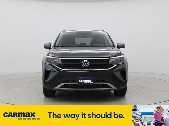 Photo of 2023 Gray Volkswagen Taos