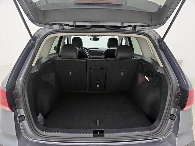 Photo of 2023 Gray Volkswagen Taos