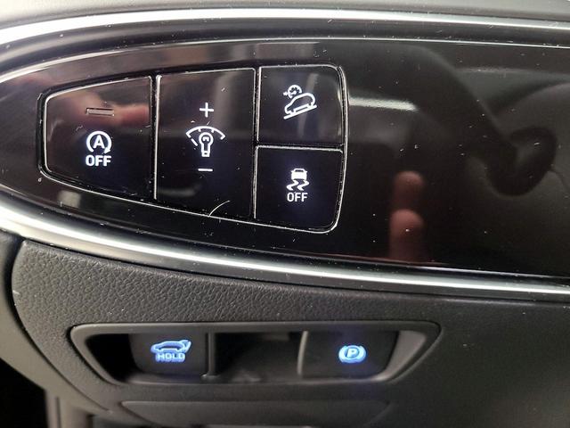 Photo of 2024 Black Genesis GV70