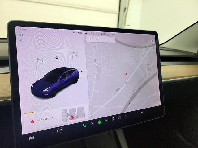 Photo of 2021 Gray Tesla Model 3