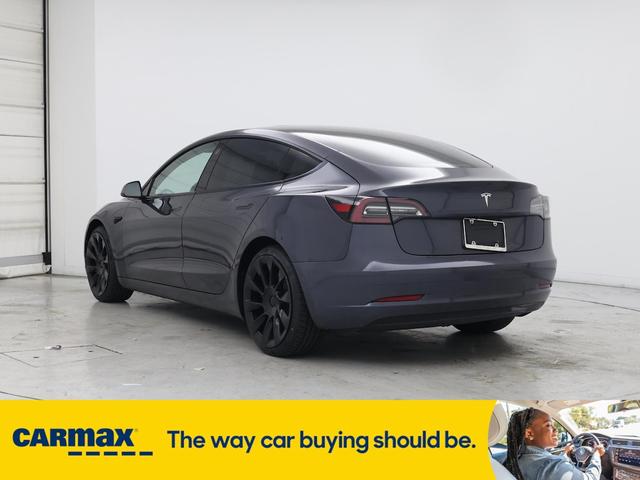 Photo of 2021 Gray Tesla Model 3