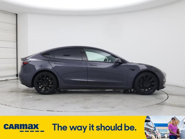 Photo of 2021 Gray Tesla Model 3
