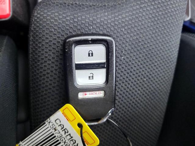 Photo of 2016 Purple Honda Fit