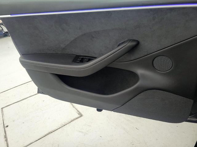 Photo of 2024 Black Tesla Model 3