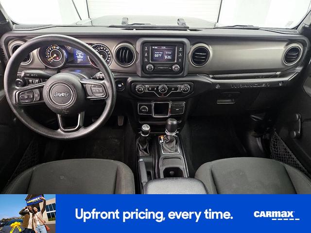 Photo of 2021 Black Jeep Wrangler