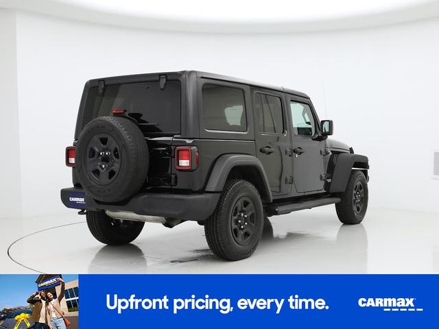 Photo of 2021 Black Jeep Wrangler