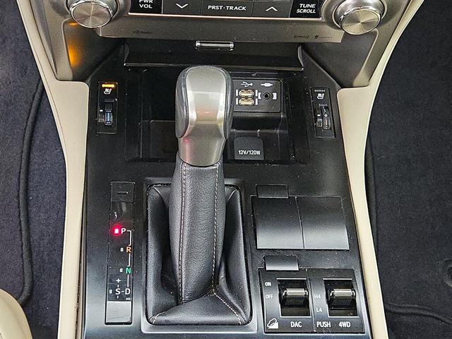 Photo of 2021 Black Lexus GX 460