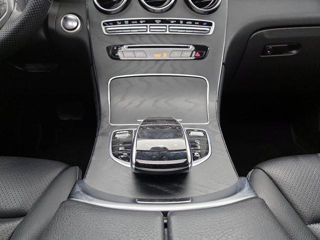 Photo of 2019 Gray Mercedes-Benz GLC 350e