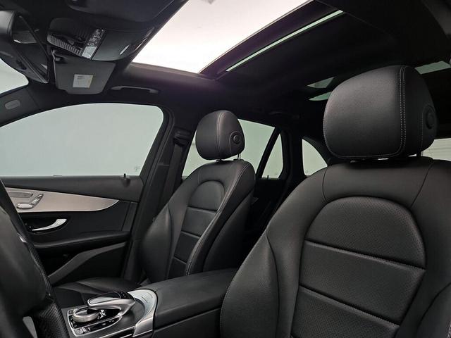Photo of 2019 Gray Mercedes-Benz GLC 350e