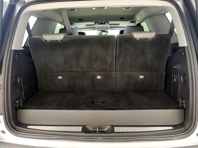 Photo of 2019 Silver Chevrolet Tahoe