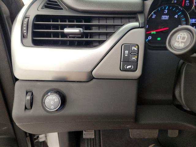 Photo of 2019 Silver Chevrolet Tahoe